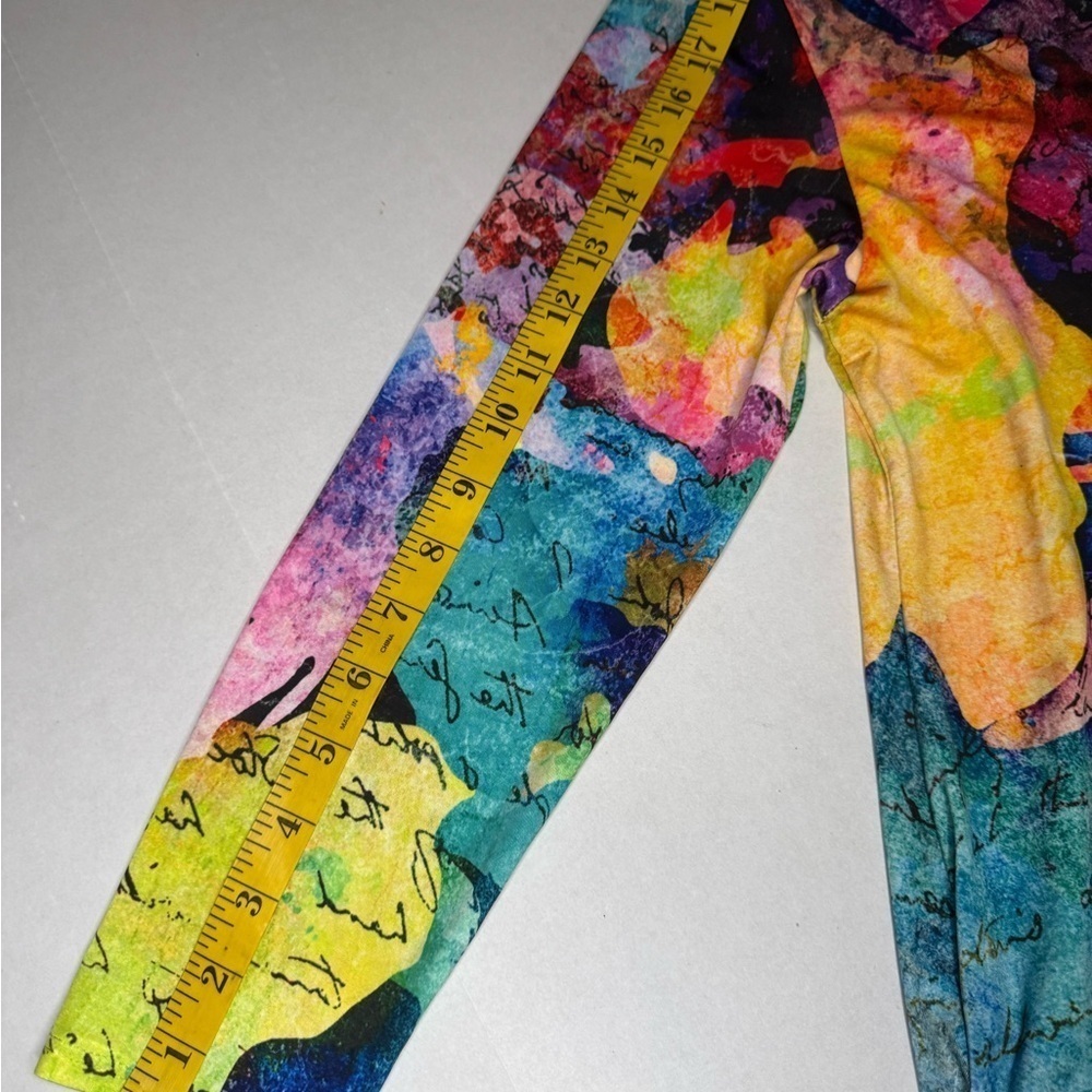 Amma Colorful Abstract Long Sleeve Tunic Size Medium. I#54 - Picture 9 of 9